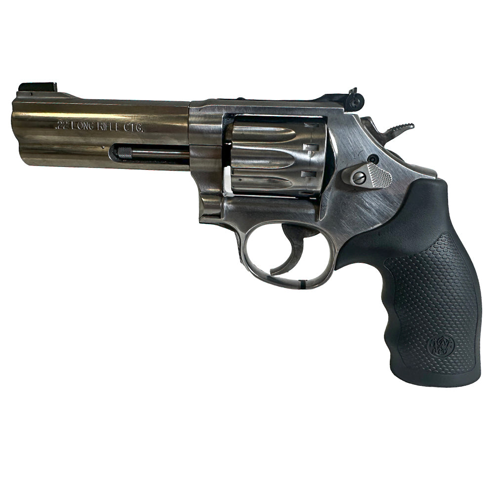 Smith & Wesson 617-6 cal .22lr revolver beg