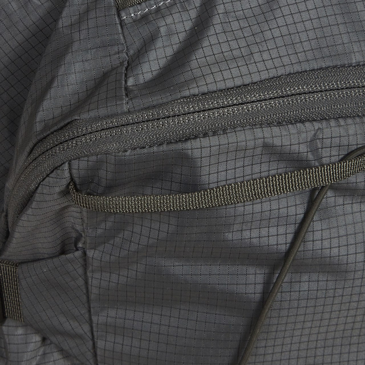 Core Hippak 7 L GRANITE / EN STL