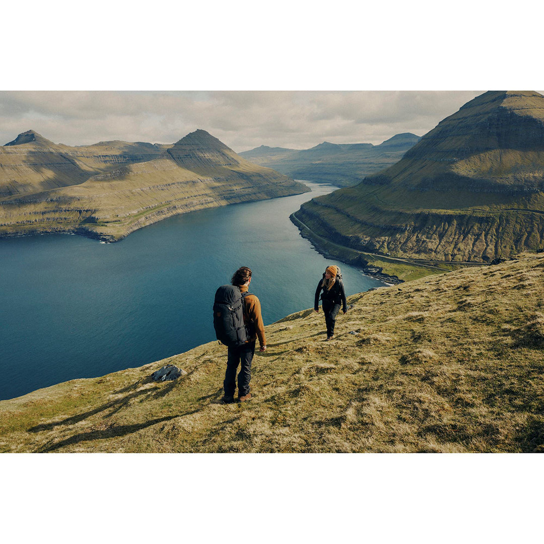 Singi 48 Backpack STONE GREY / EN STL