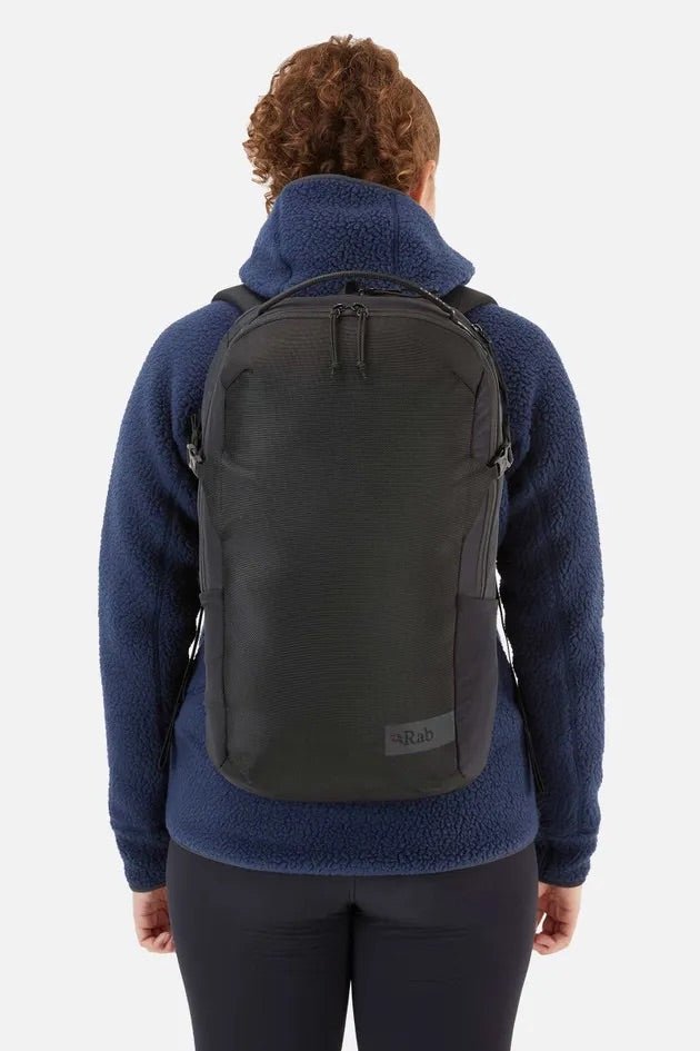 Depot 22 Datorryggsäck BLACK / 22