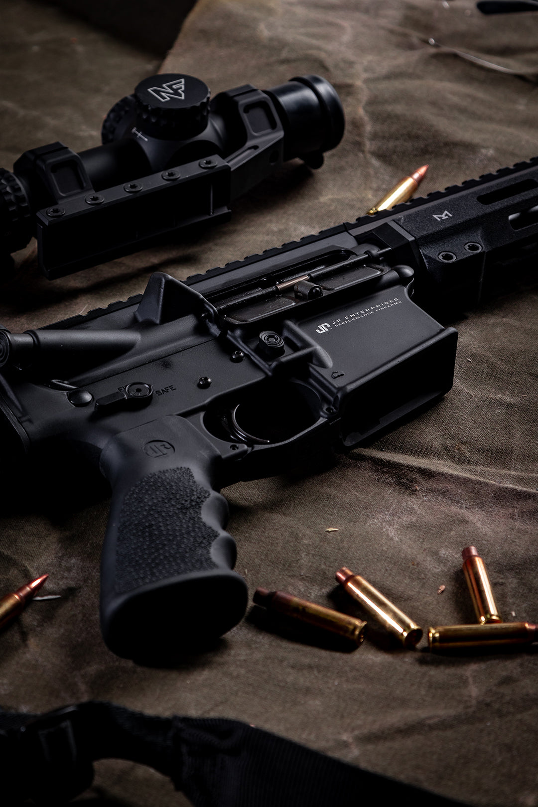 JP-15 Essentials Carbine MLOK SVART / 0,223