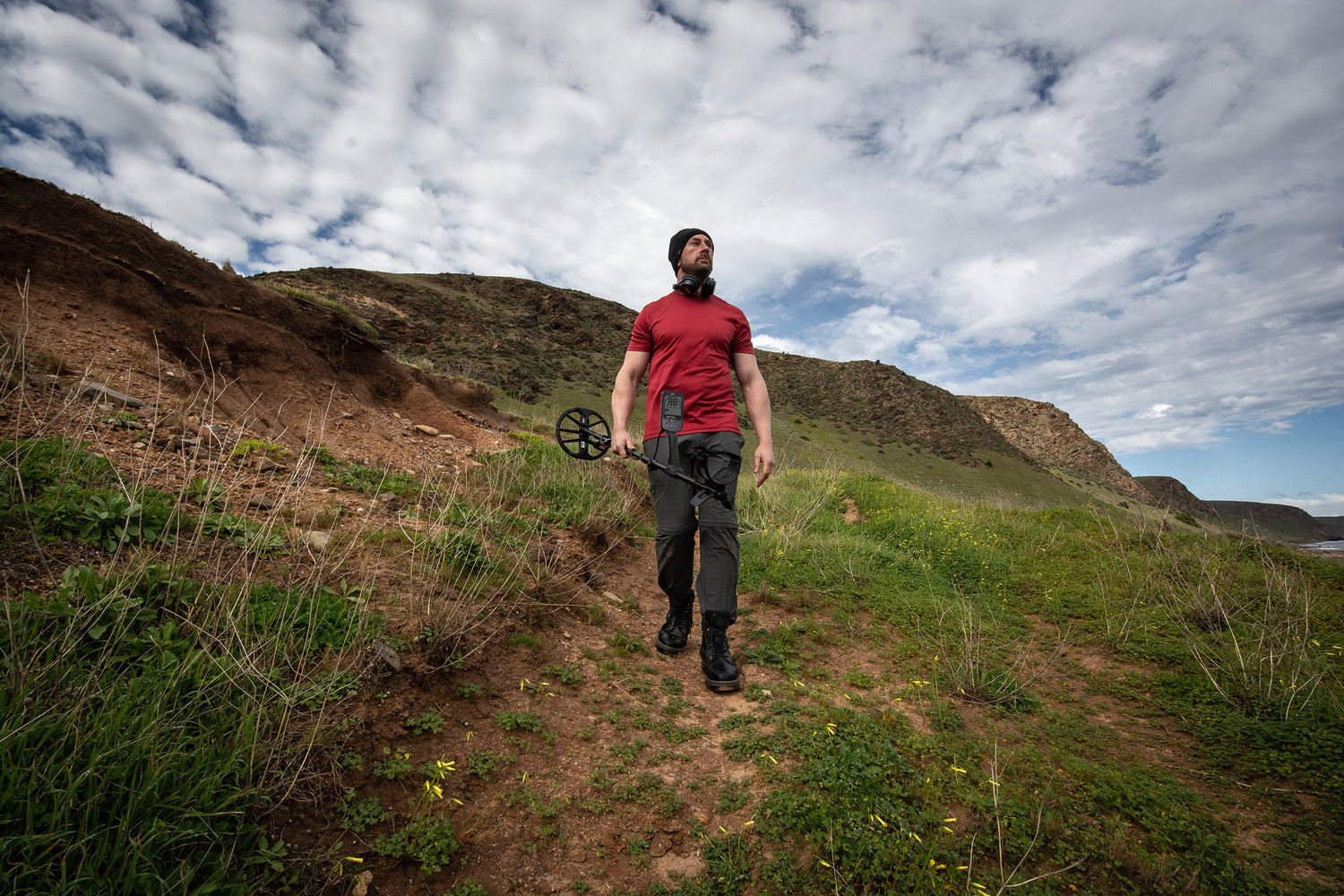 Metalldetektor Equinox 700 SVART / EN STL