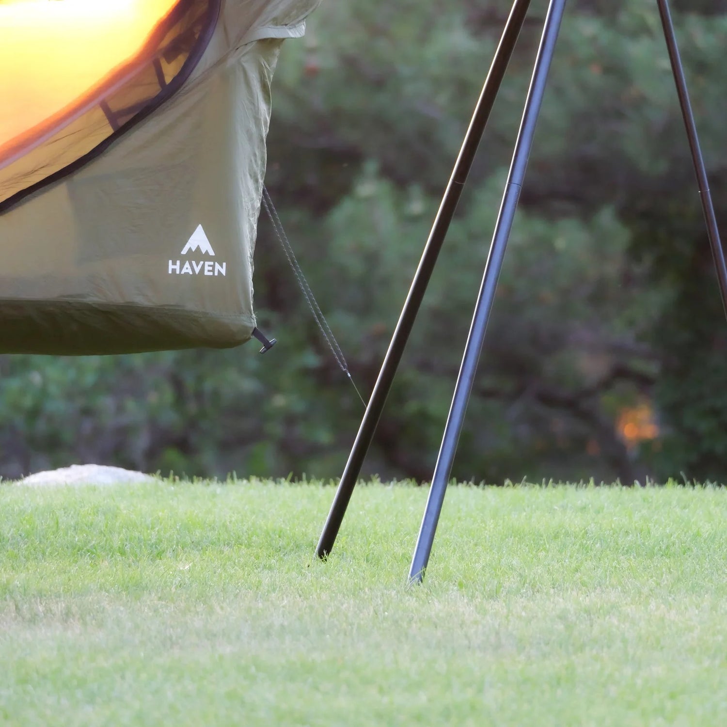 Haven Stand by YOBOGear ONE SIZE