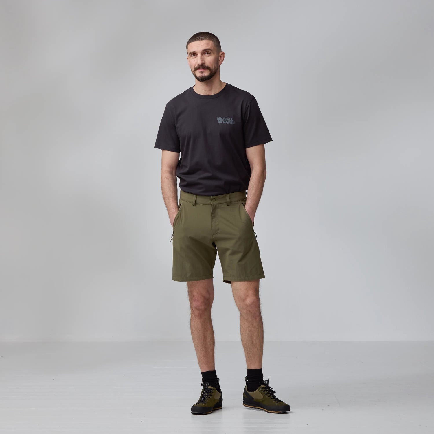 High Coast Pack Shorts Men BLACK / 48