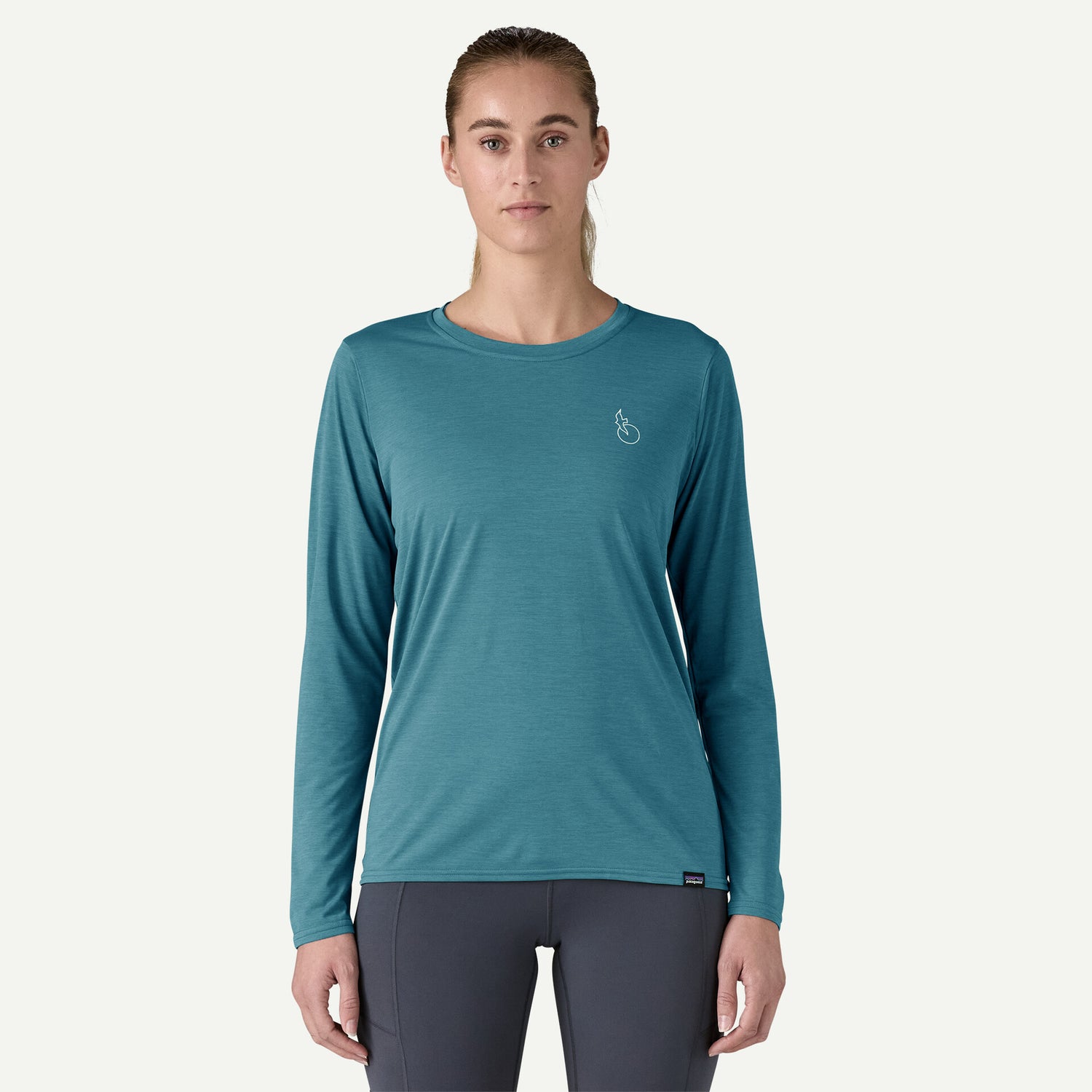 Women's L/S Cap Cool Daily Graphic T-Shirt - Waters SWELLDRIFTER: WETLAND BLUE X-DYE / S
