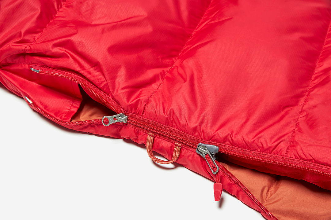 Dunsovsäck Lost Coast 40 (+7) TEAM RED/AUBURN / REG LZ