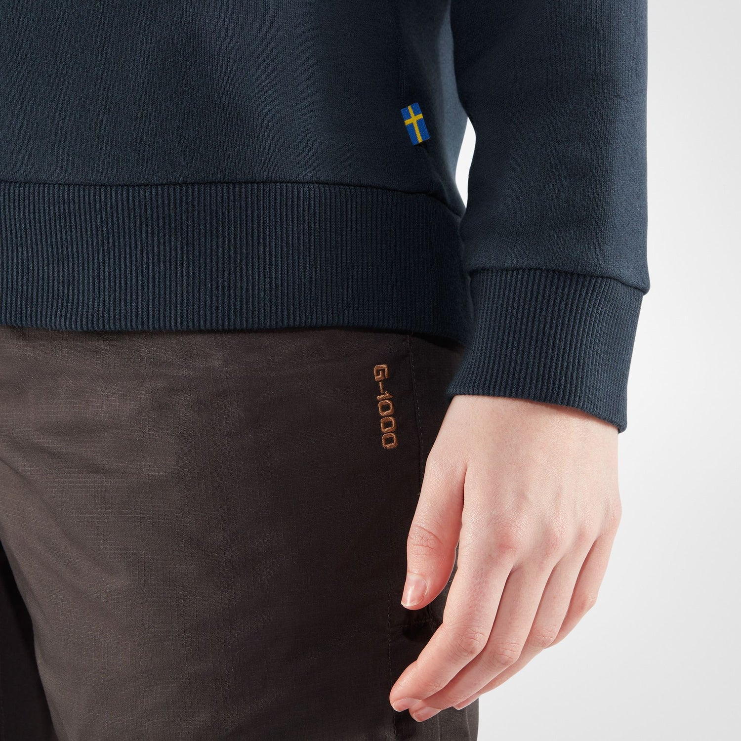 Logo Womens Sweater DARK NAVY / L