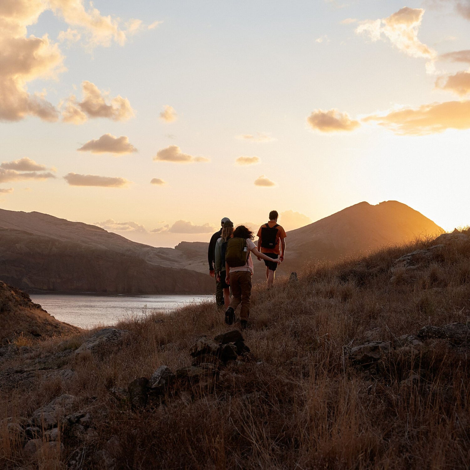 Övik Travel Shirt SS Men SAND/STONE / XXL