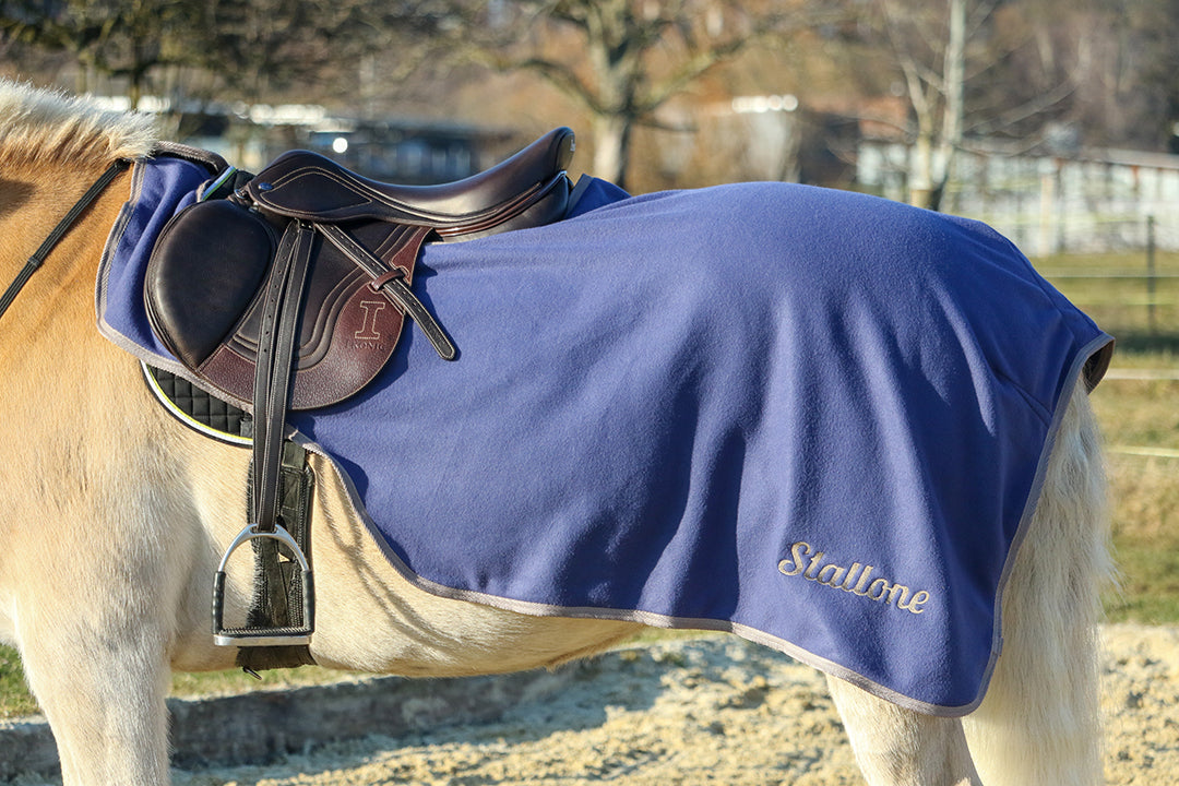 Ländtäcke Fleece NAVY / M