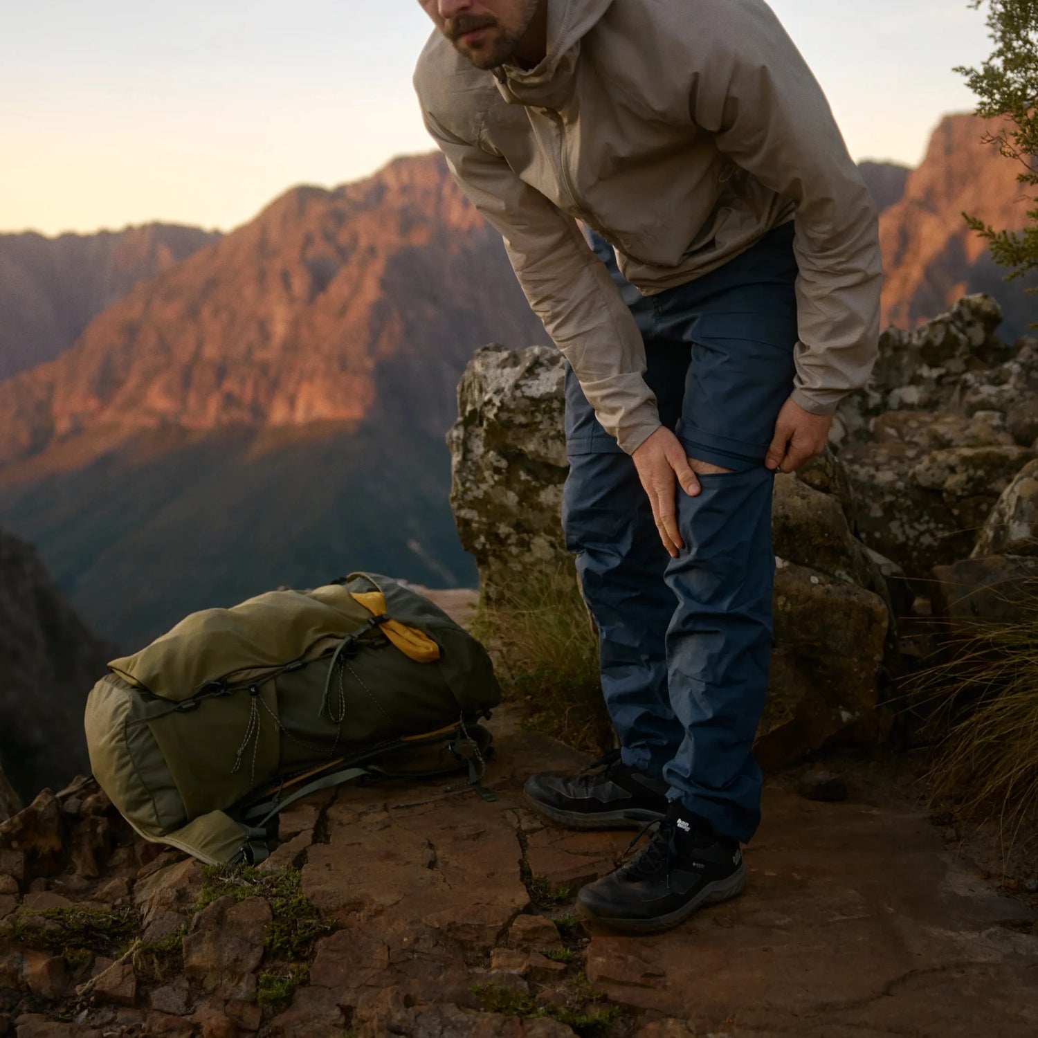 Abisko Hybrid Trail Trousers Zip-off Herr