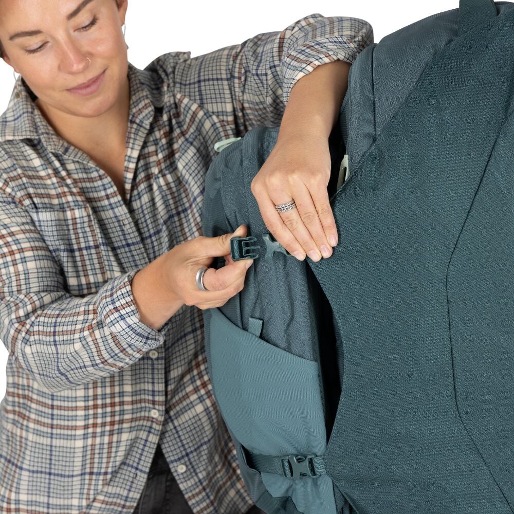 Fairview™ 70 Travel Pack