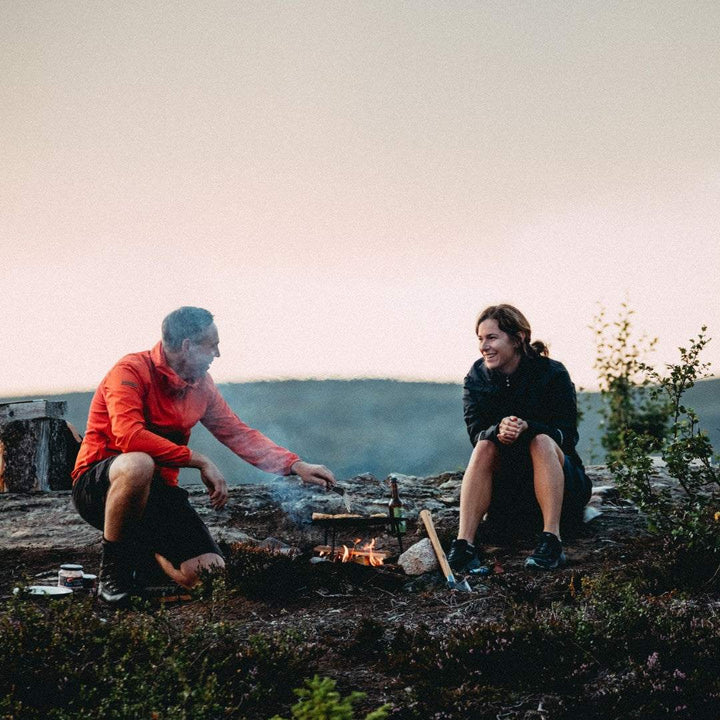Stekhäll med ben och förvaringspåse