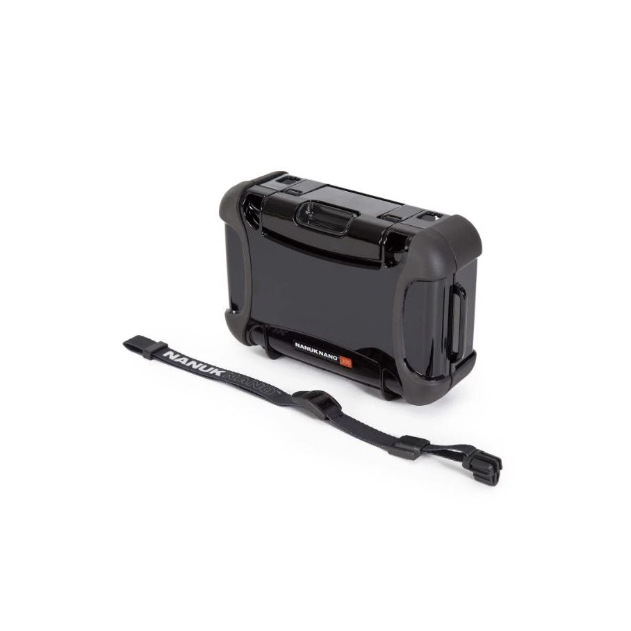 Nano Case 330 Black BLACK / EN STL