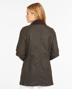 Classic Beadnell Wax Jacket OLIVE / 10