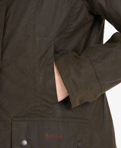 Classic Beadnell Wax Jacket OLIVE / 10