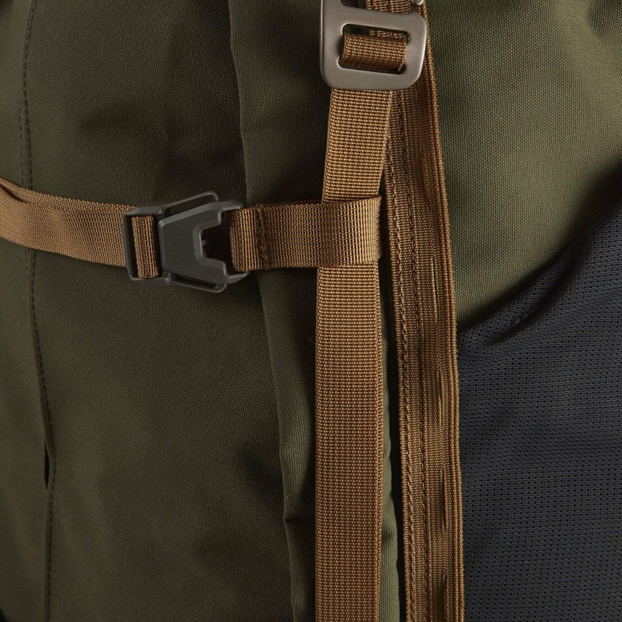 Saruk Pro 90 L FOREST GREEN / RL