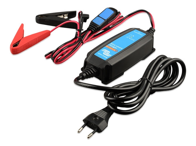 Blue Smart IP65 laddare 6V/12V 12V / 6V 1,1AH