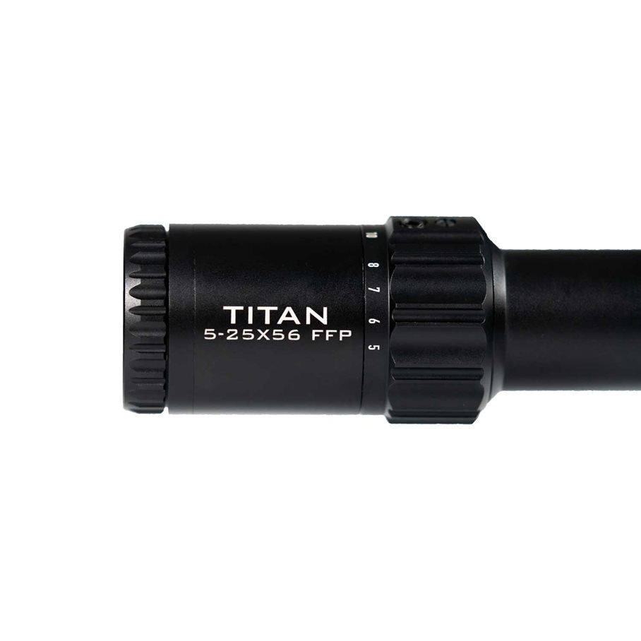 Titan 5-25x56 FFP APR-2D MRAD Kikarsikte 34 MM