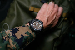 Protek Automatic Carbon USMC Dive Series 1210 SVART D SAND MED SVART ARMBAND / 1 ST / EN STL