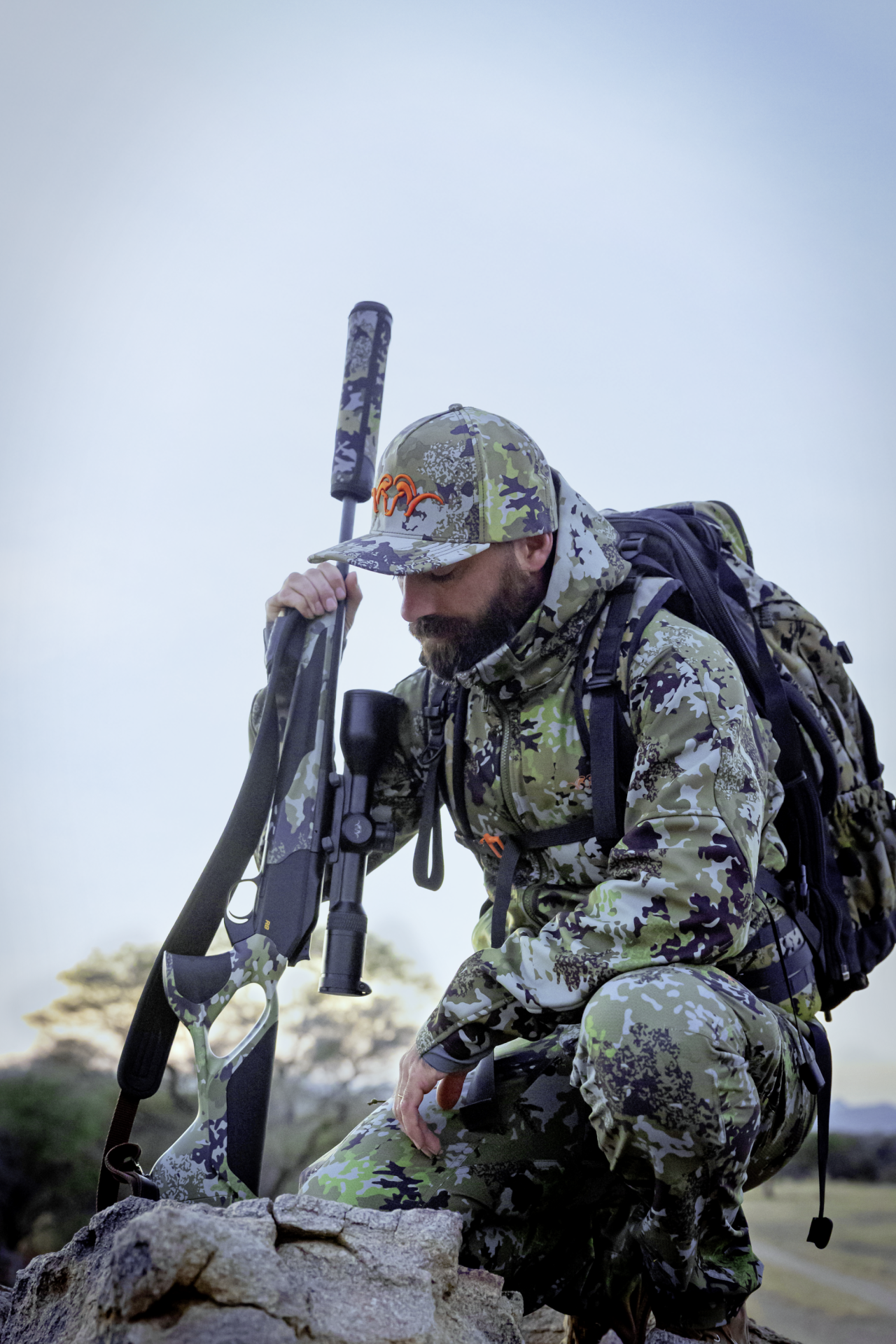 R8 Ultimate HunTec Camo AC Höger Kulgevär