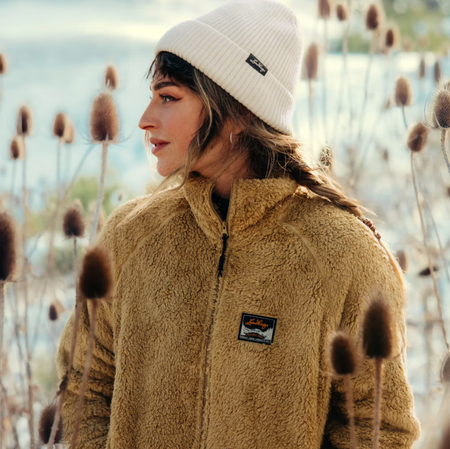 Core Ribbed Beanie - Klassisk Stickad Mössa i Återvunnet Material