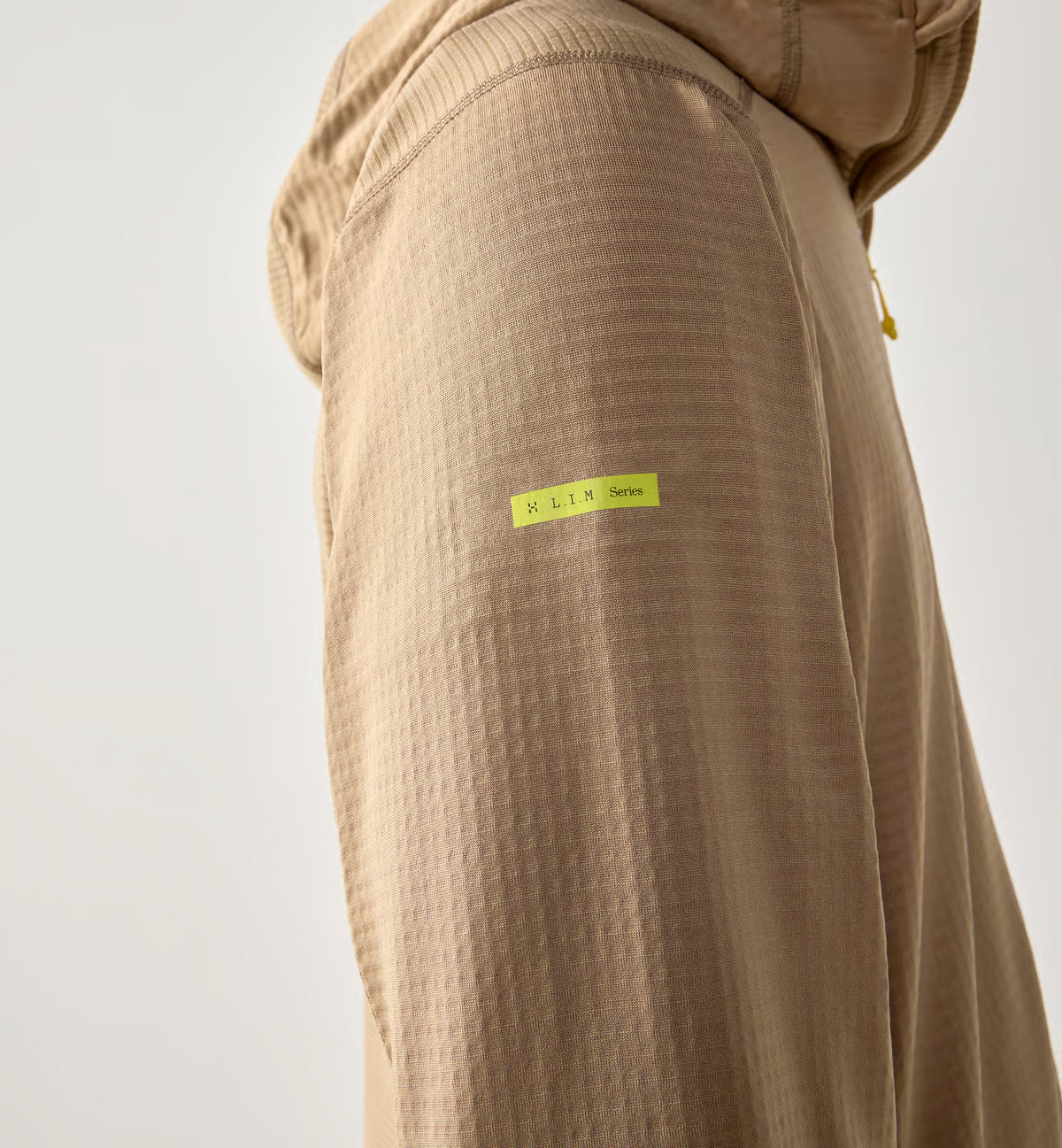 L.I.M Mid Multi II Hood Men