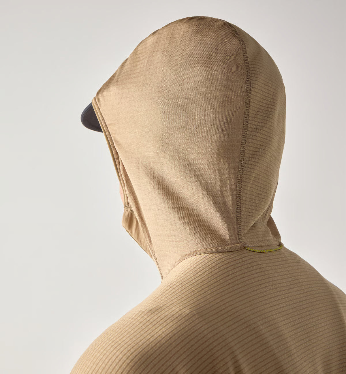 L.I.M Mid Multi II Hood Men
