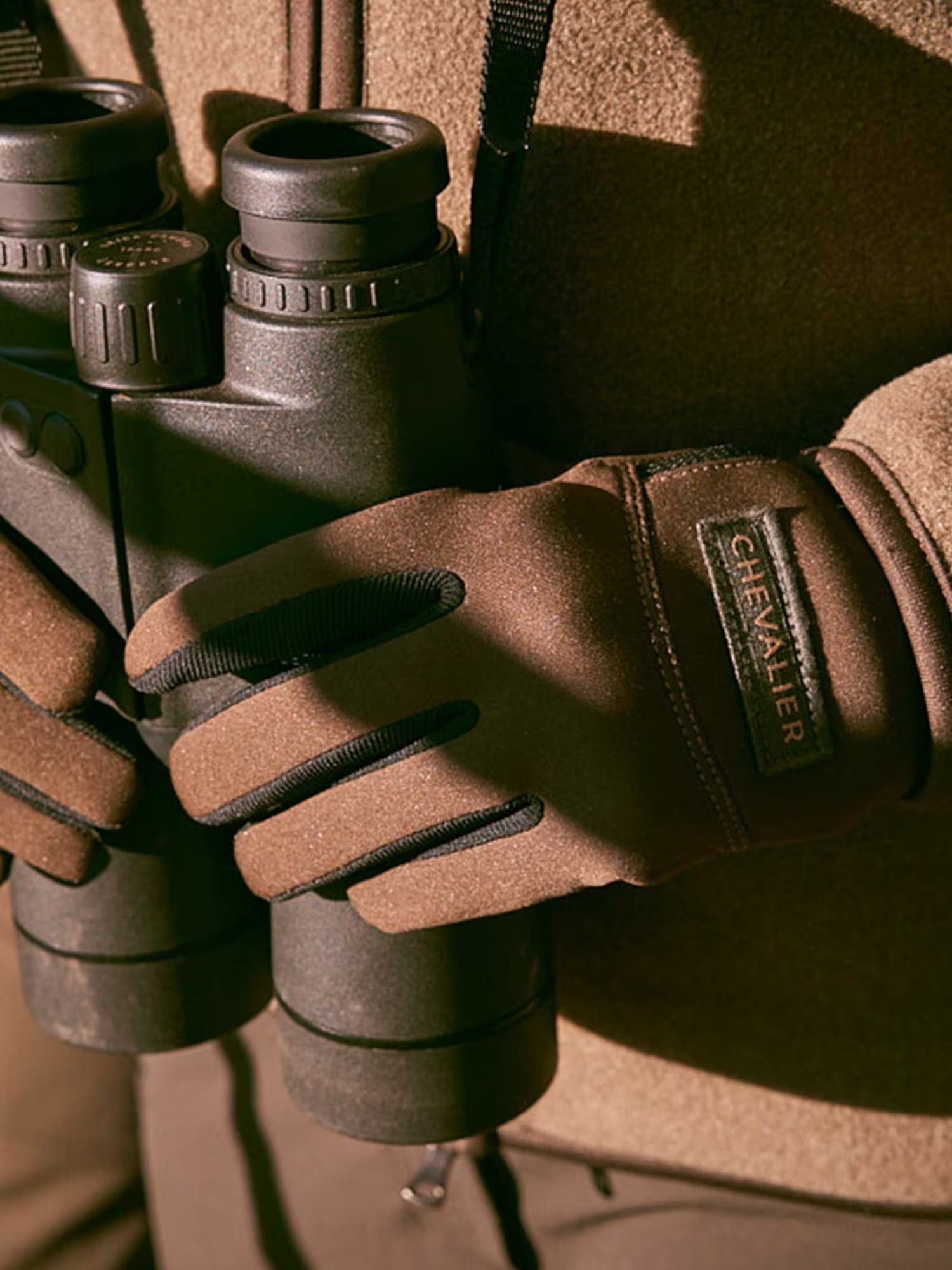 Scale Neoprene Gloves