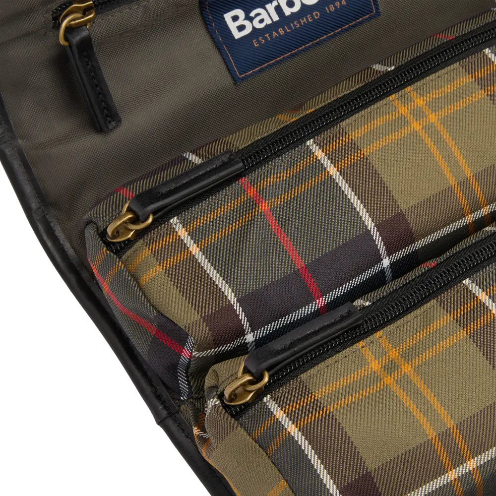 Barbour Tartan Hanging Washbag